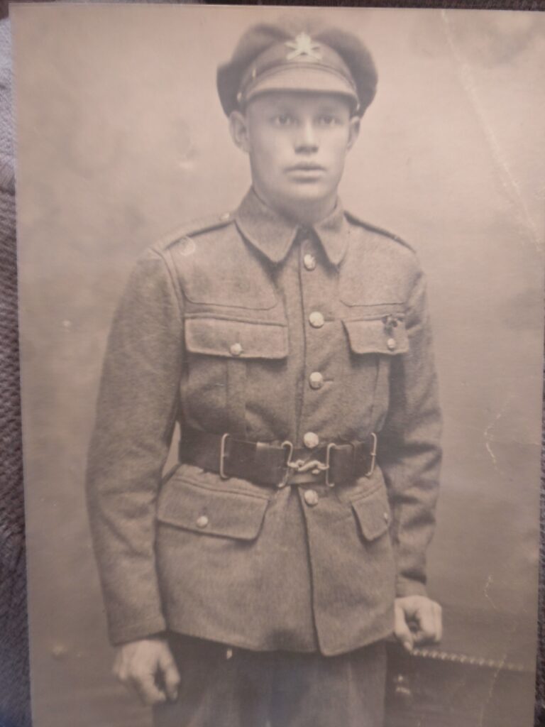 Private George BRIGHTON served and died in WW1.